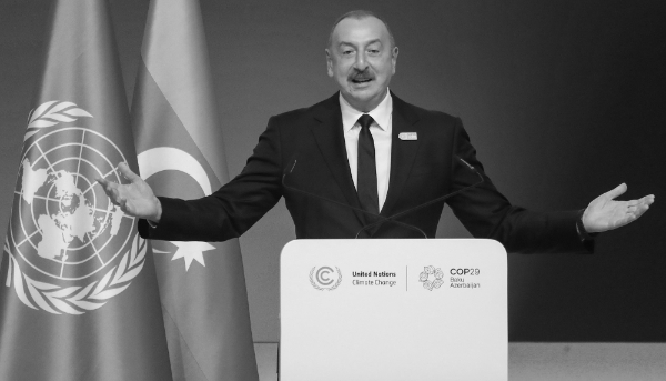 Le président de l'Azerbaïdjan, Ilham Aliyev, lors de la COP29 à Bakou, le 12 novembre 2024.