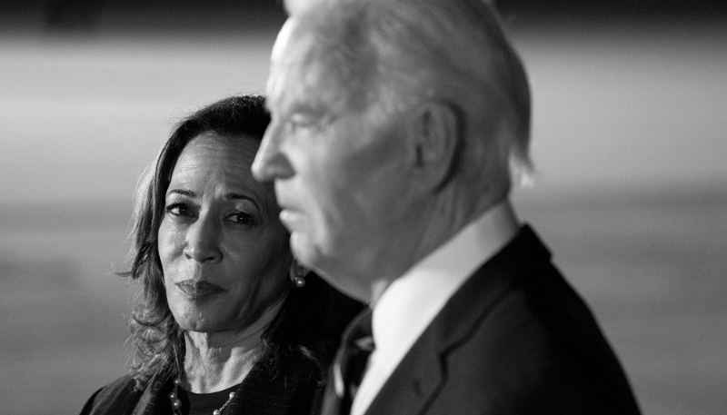 La candidate à la Maison blanche Kamala Harris et le président Joe Biden.