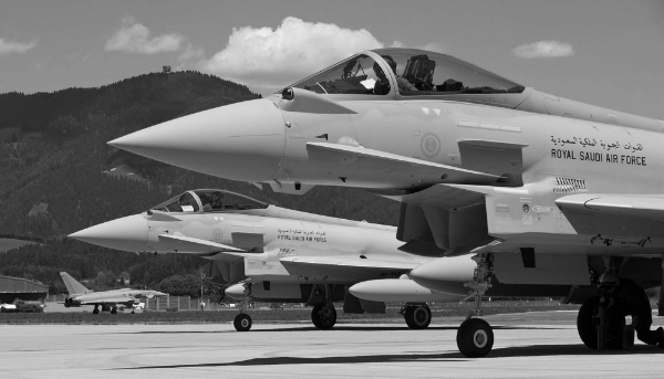 Les Eurofighter Typhoon de la Royal Saudi Air Force à Zeltweg, en Autriche, en 2011. La flotte saoudienne est aujourd'hui largement composée de Typhoon de deuxième et troisième génération.